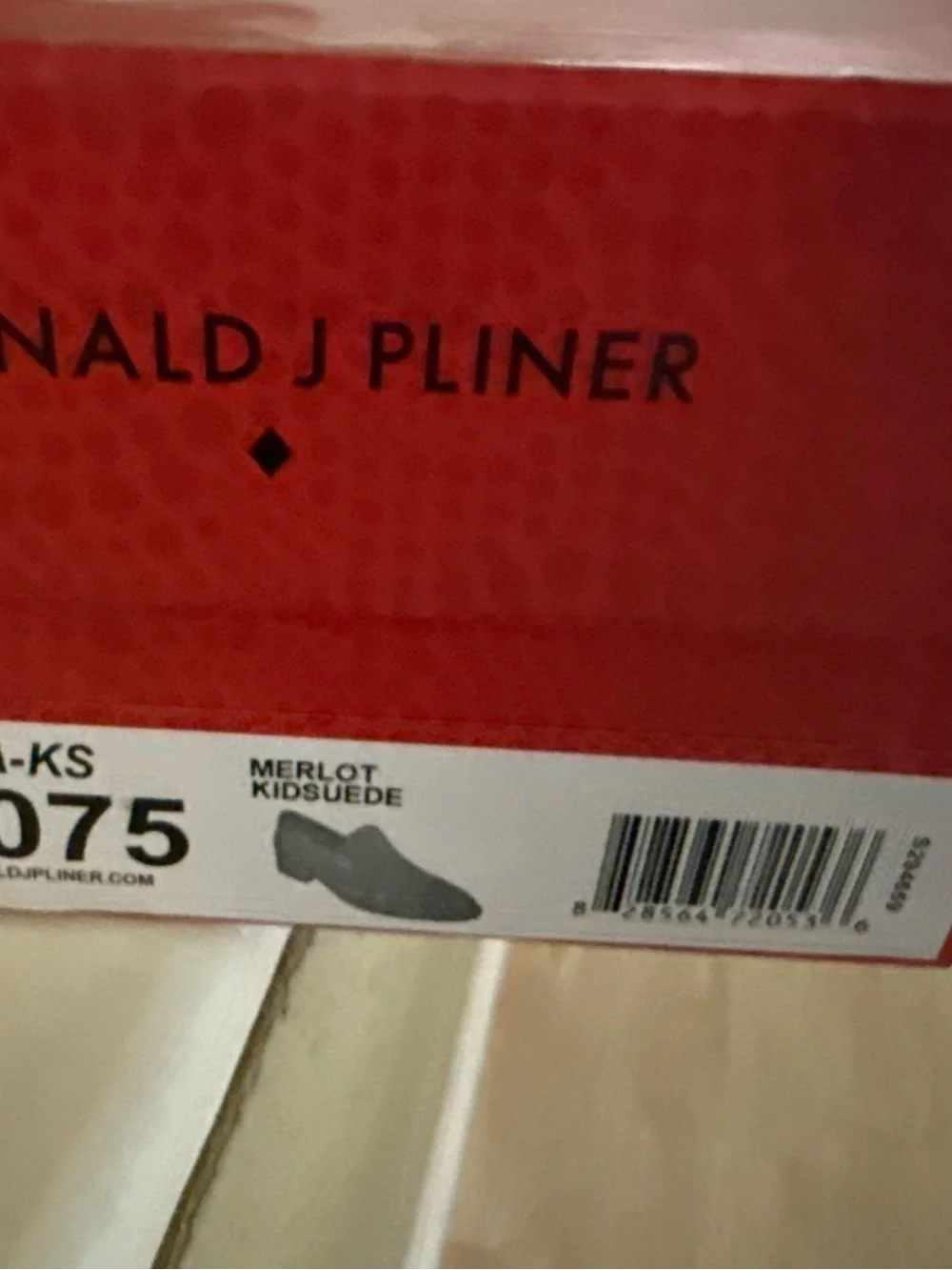 Donald J. Pliner classic slip